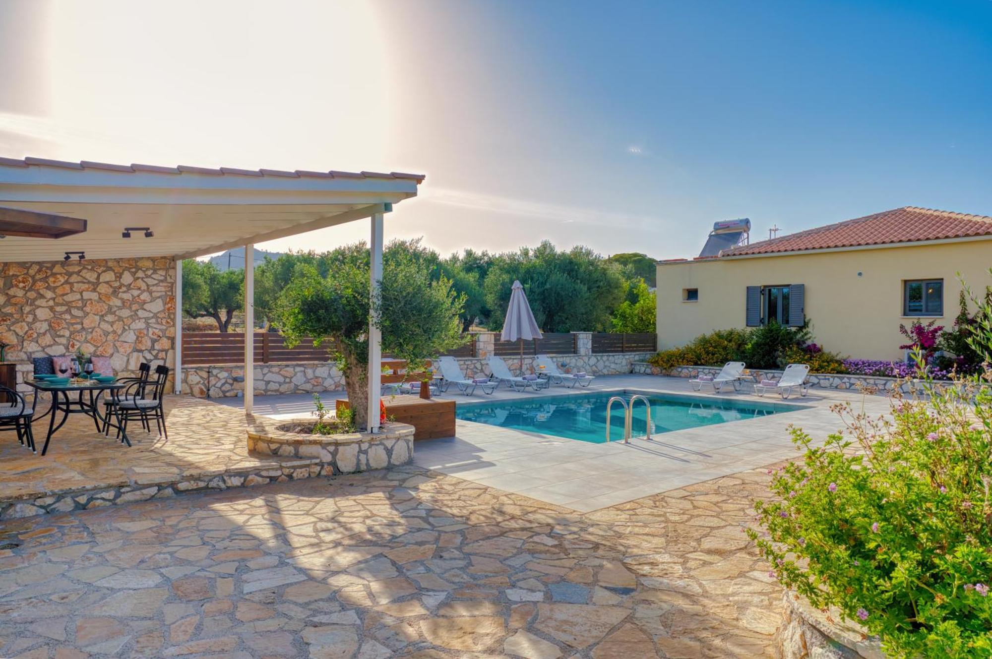 Astarte Villas - Astra Private Villas With Pool Vasilikí Exterior foto